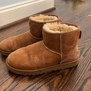UGG mini boots size 9